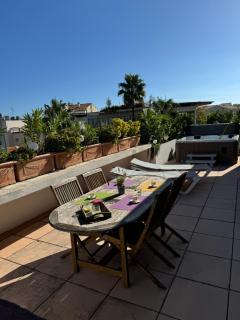Penthouse - Jacuzzi - Terrace - Parking - 2 pools - Antibes - 1