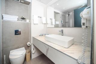 Plaza Nof HaGalil - 1