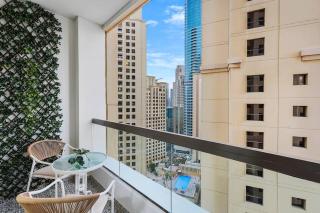 FIRST CLASS 4BR Cozy Jumeirah Retreat - Dubai - 0