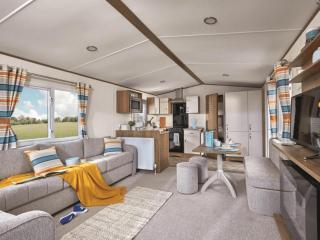 Ivy Caravan 2 Pets Welcome at Heather View Leisure Park - Stanhope - 0