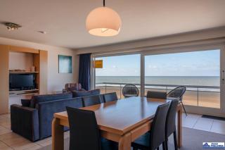 Quo Vadis 0501 - 2 slaapkamers tot 6p - prachtig zeezicht - met garage - 7