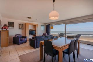 Quo Vadis 0501 - 2 slaapkamers tot 6p - prachtig zeezicht - met garage - 9