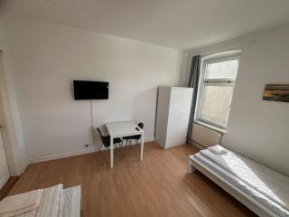 Zentrale 2-Zimmer-Monteurwohnung in Neumünster - Neumünster - 9