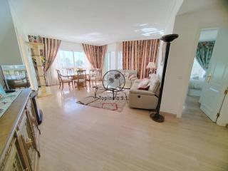 Sunny 3 bed apartment Island Puerto Marina - 3