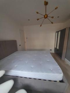 Cosy -2 bed apartment - Londra - 8