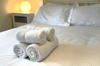 Osborne House - one bedroom ground floor apartment with parking - Southampton - 7