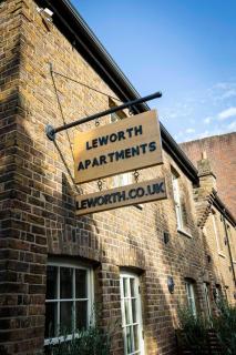 Leworth Apartments, Windsor - 4