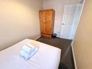 Town or Country - Jessie Terrace House B - 5