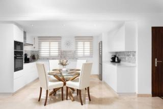 Lovely two bedroom apartment with panoramic sea views - 6
