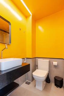 Studio Lapa - quarto e sala com varandinha! - Rio de Janeiro - 5