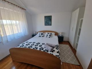 Apartments Rising Sun - Vir - 3