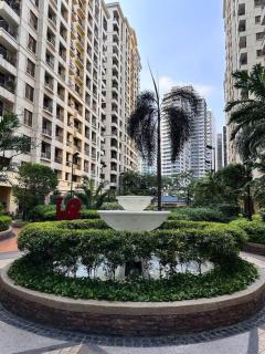 The grey loft Elegant condo BGC - Manila - 8