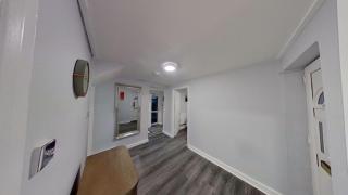 Grand 2 bed Apartment - Belvedere - 3