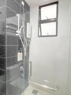 1min to Paradigm Mall 2to 5pax Platino MujiStyle - Johor Bahru - 3