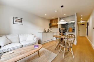 Leworth Apartments, Windsor - Windsor - 2