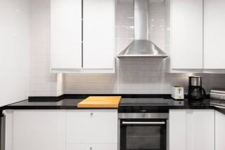 2 Bed apartment in Magna Marbella with sea views - Marbella - 3