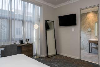 Radisson Hotel and Convention Centre OR Tambo Airport - Johannesburg - 6