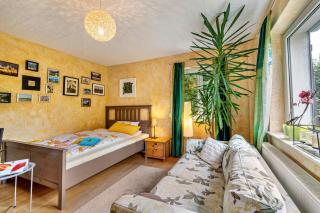 Schönes Zimmer mit eigenem Bad - Albstadt - 5