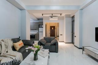 Modern 1BR Newly Renovated Self Checkin by Keygo 102 - Yerevan - 0