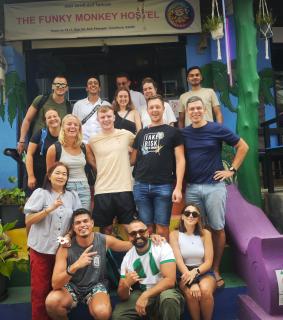 The Funky Monkey Hostel - 18 to 40 years old only - Haad Rin - 5