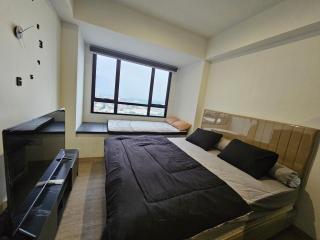 Collins Boulevard Apartemen Serpong U2827A - - 2