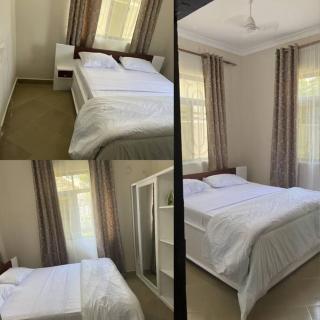 House with parking space in Dar es Salaam - Dar es Salaam - 1