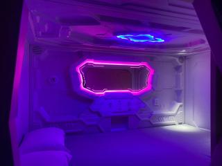Mermaid Space Capsule Hostel Palermo - Palermo - 9