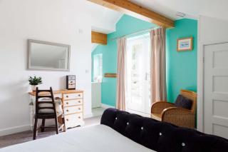 Lux Countryside Haven Mins to Beach Garden - 5