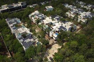 Vacation Villa Private Rooftop Pool Walk 2 Town - Tulum - 5