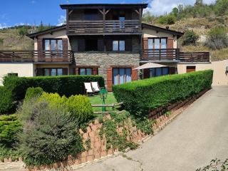 Casa con gran jardín junto a Llivia - Estavar - 0