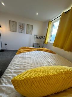 Uts luxury living - Yeadon - 2