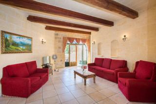 3 Bedroom Holiday Home with Private Pool and Views - Nadur - 2