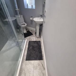 A luxury 2 bed flat in Romford - Romford - 1