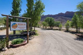 Desert Glamping Getaway Near Moab Arches - 2