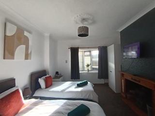 Geneva Cottage Twin - perfect for trade - Darlington - 7