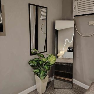 ADB Avenue Tower Staycation - Manila - 1