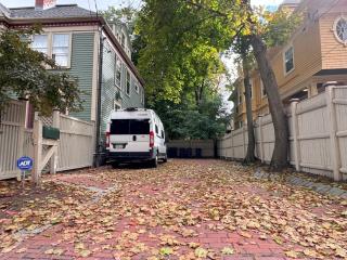 Harvard House - 2BR Retreat adjacent to university - Cambridge - 6