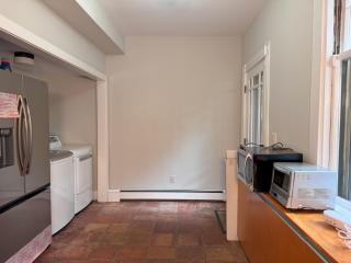 Harvard House - 2BR Retreat adjacent to university - Cambridge - 5