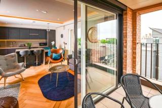 York Central No 3, within the city walls, free parking - York - 7