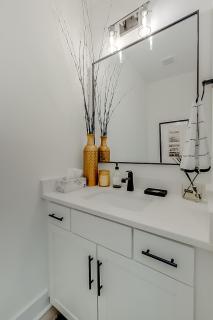 Luxurious 3 BR Distillery District Townhouse - Lexington - 8