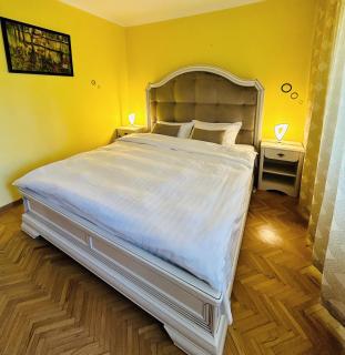 Apartment Palace of Parliament - Bucharest - 1