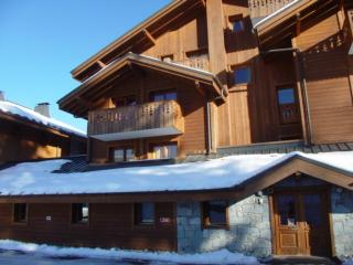 Charmant 3 pièces - 6 pers, 2 sdb, parking, au pied du ski bus et à 10 min du centre - FR-1-572-5 - Arâches-la-Frasse - 2