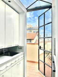 Old Milan Central Home - 9