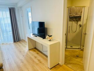 Otahuhu shopping centre apartment 8A - Auckland - 1