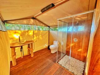 Luxury beachfront Glamping house - 5