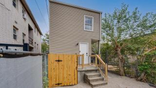 Suburban Hot Tub Oasis near OSU & Short North - Columbus - 5
