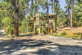 3 Mi to Shaver Lake Cozy Bears Hideaway Cabin! - Shaver Lake - 1
