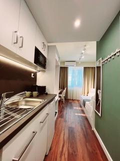 70 steps studio B - 9