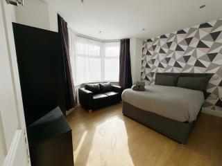 Budget Double Room in Acton, Near Central London & Heathrow - Londra - 9