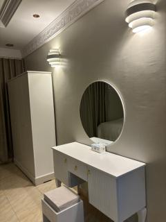 Taiba luxry apartment شقة فخامة طيبة - 3